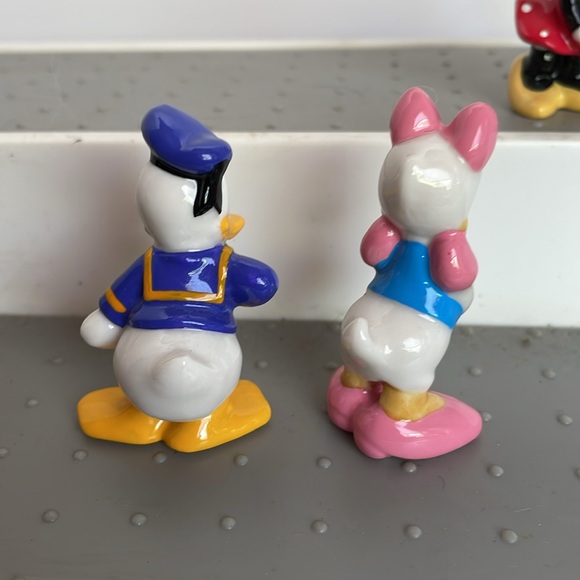 Mickey Mouse and Friends Collection. - Picture 5 of 8